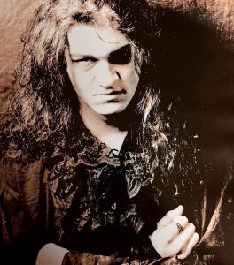 Read more about the article Morre Stuart Anstis, ex-guitarrista do Cradle Of Filth, aos 48 anos