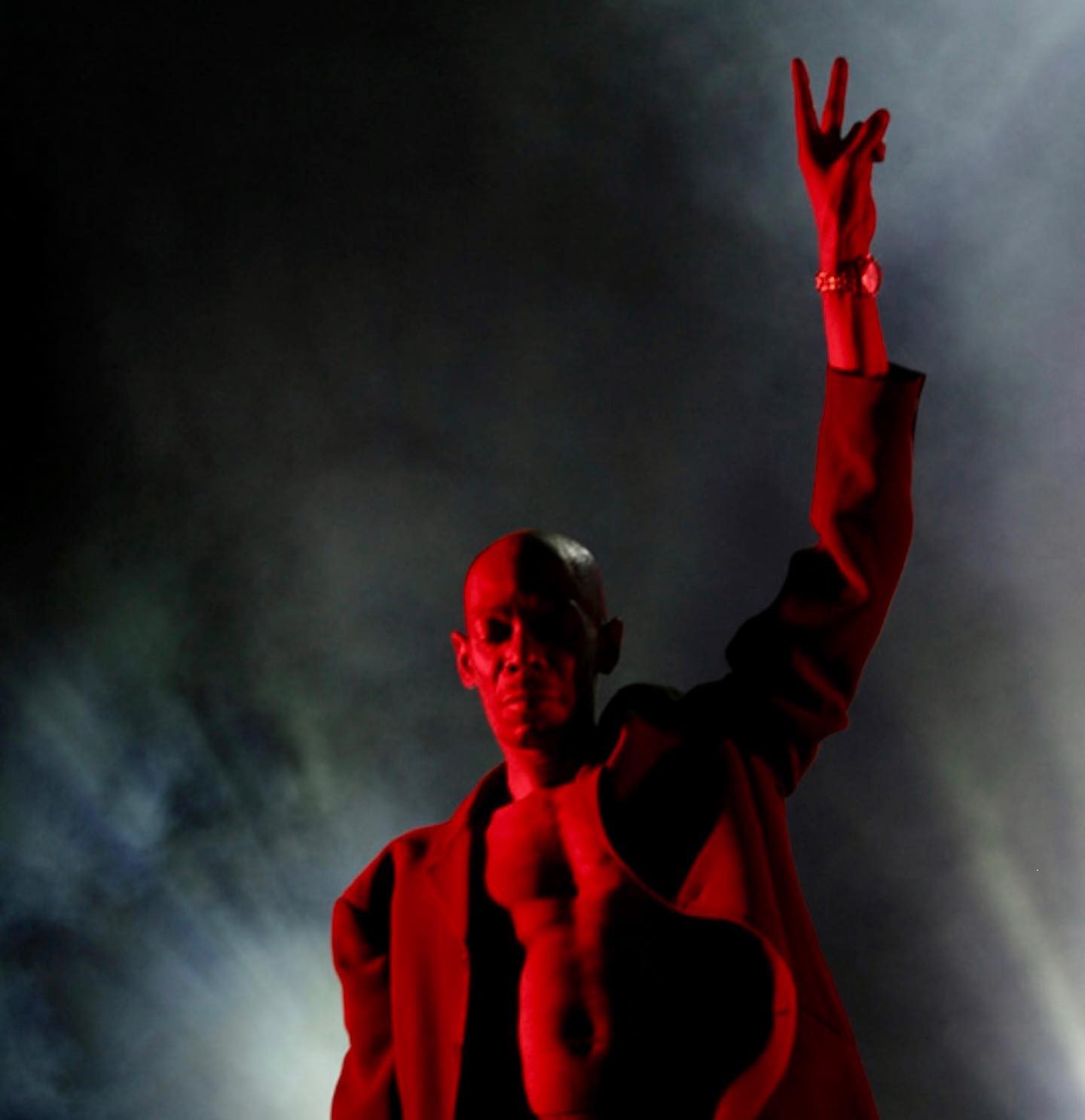 You are currently viewing Morre Maxi Jazz, vocalista do Faithless, aos 65 anos