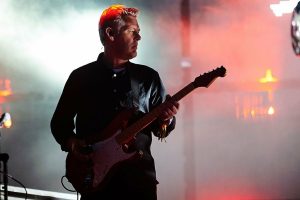 Leia mais sobre o artigo Angelo Bruschini, guitarrista do Massive Attack, perde luta contra o câncer aos 65 anos