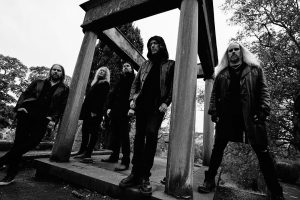 Leia mais sobre o artigo Cemetery Skyline: supergrupo de rock gótico com membros de Dark Tranquillity, Sentenced, Amorphis e mais lança clipe