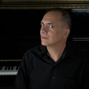 Leia mais sobre o artigo Stefanos Kozanis: pianista grego de jazz promove novo álbum com o single “Virgo”